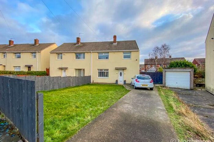 3 Bedroom Semi-Detached House To Rent In Delaval Road, Billingham TS23