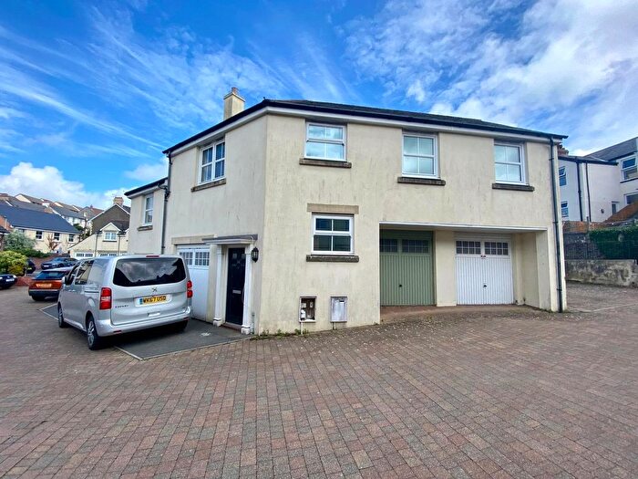 2 Bedroom Flat For Sale In Boards Court, Bideford, Devon, EX39