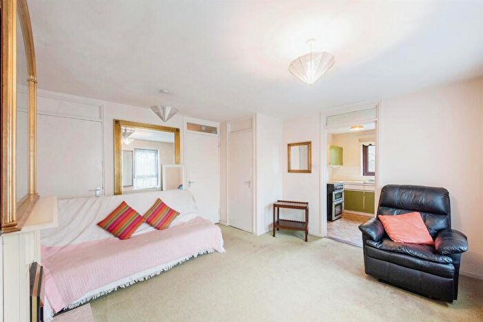 2 Bedroom Flat For Sale In Nowton Road, Bury St. Edmunds, IP33