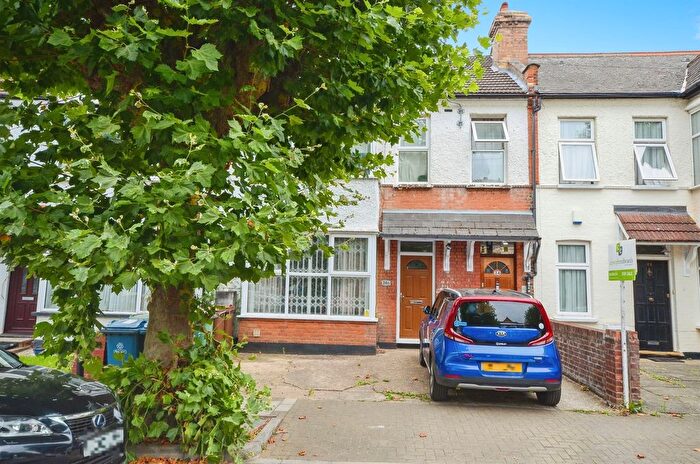 2 Bedroom Maisonette To Rent In Harrow, Harrow, HA1