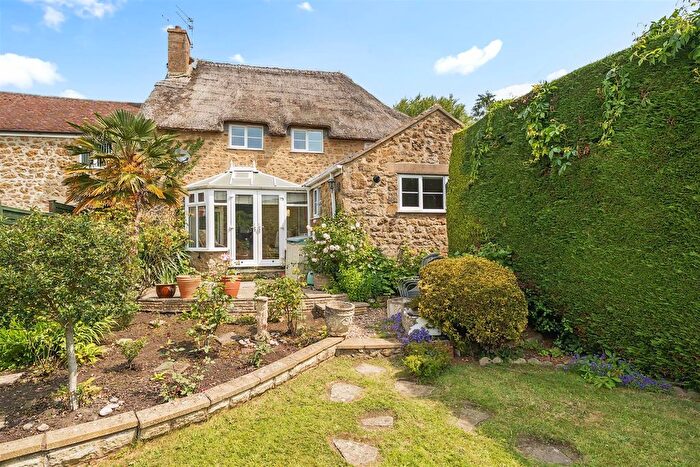 2 Bedroom Semi-Detached House For Sale In Love Lane, Ilminster, TA19