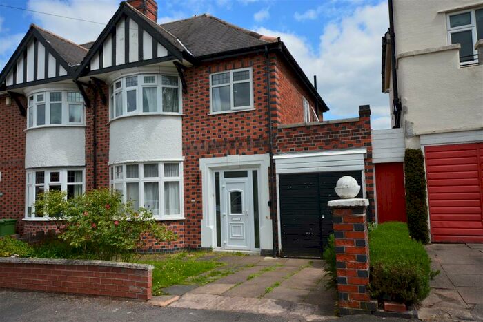 3 Bedroom Detached House To Rent In Ainsdale Road, Leicester, LE3