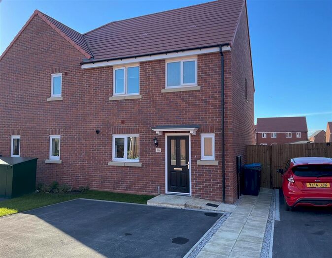 3 Bedroom Property For Sale In Heather Place, Sowerby, Thirsk, YO7