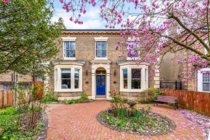 5 Bedroom Detached House For Sale In The Avenue, Southampton, SO17