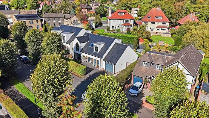 4 Bedroom Detached House For Sale In Sefton Road, Sheffield, S10