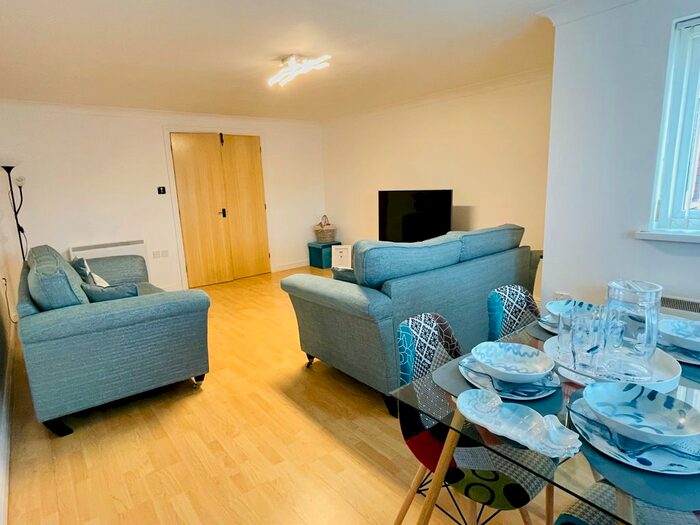 2 Bedroom Flat To Rent In Cork House, Swansea, Maritime Quarter, Swansea, SA1