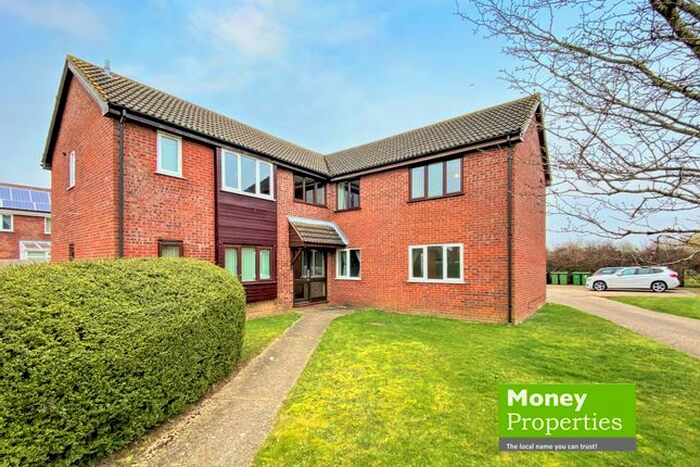 1 Bedroom Flat To Rent In Steward Close, Wymondham, Norfolk NR18