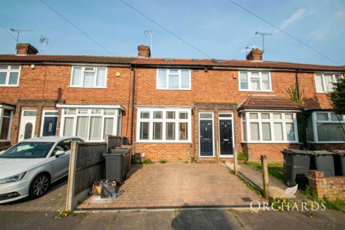 3 Bedroom Terraced House To Rent In Stapleford Road, Luton, LU2