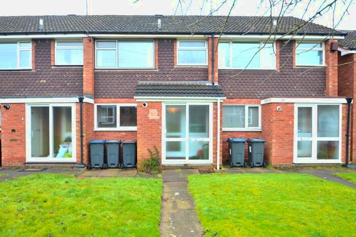 2 Bedroom Town House To Rent In Ritchie Close, Moseley, B13
