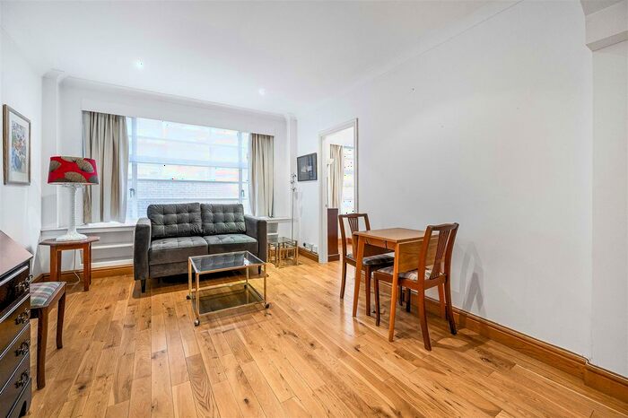 1 Bedroom Flat To Rent In Vandon Court, Petty France, Westminster, London, SW1H