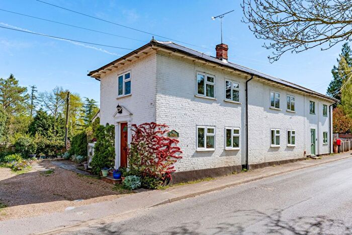 3 Bedroom Cottage For Sale In Norwich Road, Booton, NR10