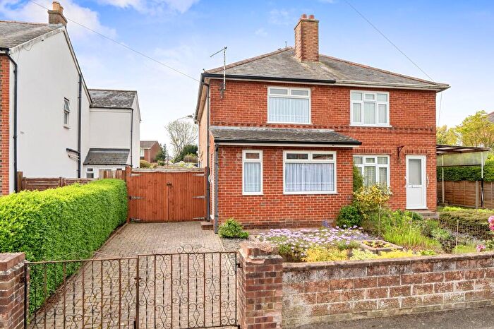 2 Bedroom Semi-Detached House For Sale In Bridge Road, Emsworth, PO10