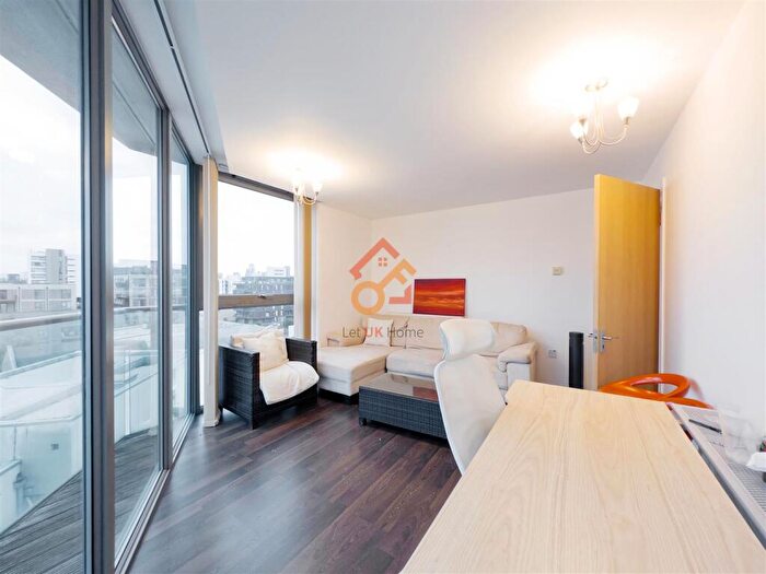 1 Bedroom Flat To Rent In Vickerys Wharf, Stainsby Road, London, E14