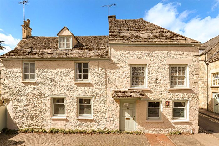 5 Bedroom Semi-Detached House For Sale In West End, Minchinhampton, Stroud, GL6