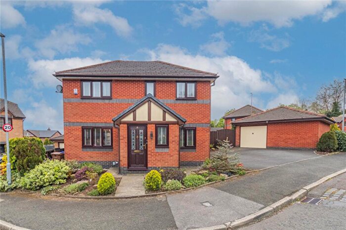 3 Bedroom Detached House For Sale In Harland Way, Norden, Rochdale, OL12