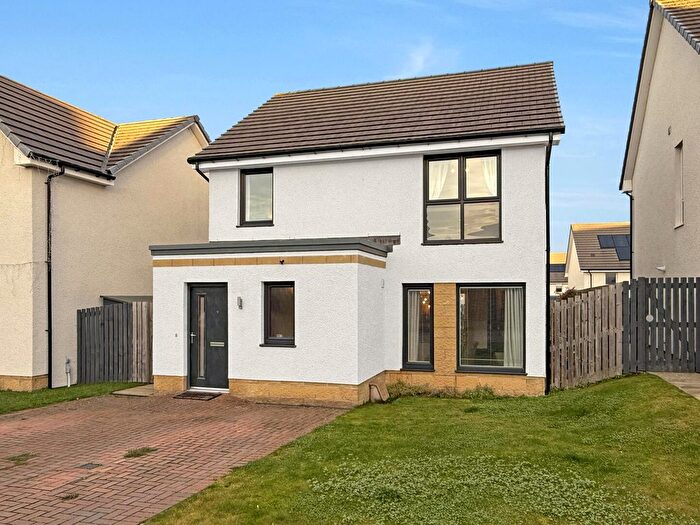 3 Bedroom Detached House For Sale In Greenfield Court, Elgin, IV30