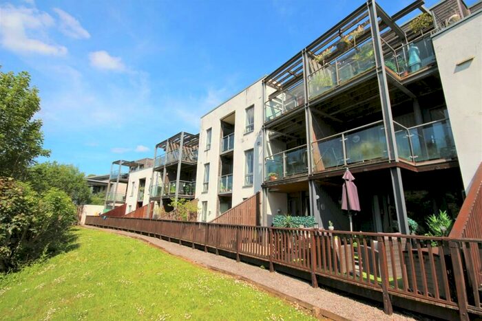 1 Bedroom Apartment To Rent In Samuels Crescent, Whitchurch, Cardiff, CF14