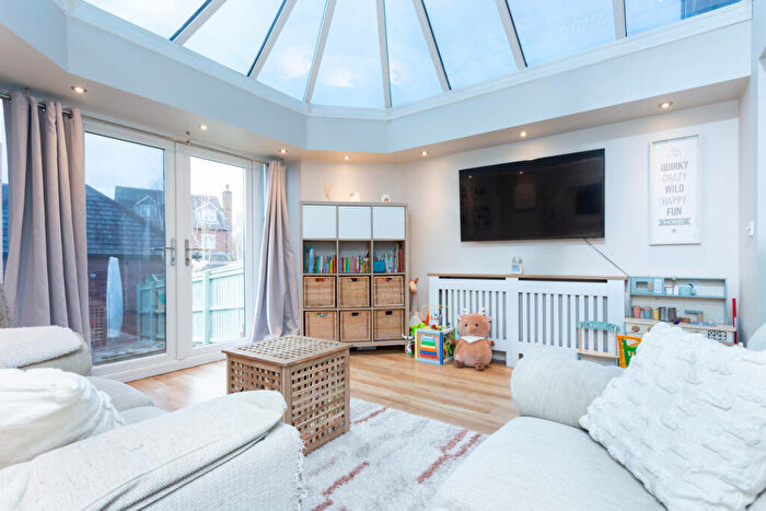 4 Bedroom Terraced House For Sale In Ladybank Avenue, Fulwood, PR2