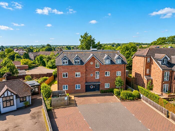 2 Bedroom Apartment For Sale In Florence Court, Park Lane, Knebworth, Hertfordshire, SG3