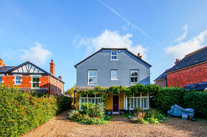 5 Bedroom Detached House To Rent In Penwarden Way, Bosham, Chichester, West Sussex, PO18