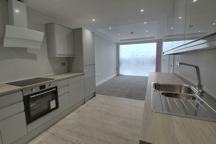 1 Bedroom Apartment To Rent In Anstey Lane, Leicester, LE4