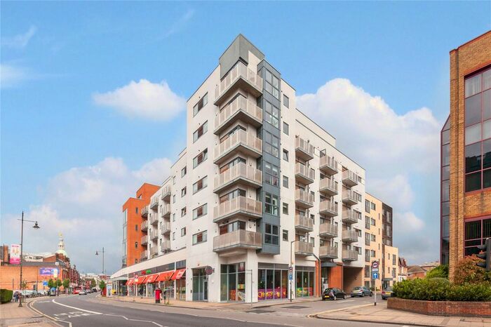 1 Bedroom Flat To Rent In Broadway House, Stanley Road, SW19