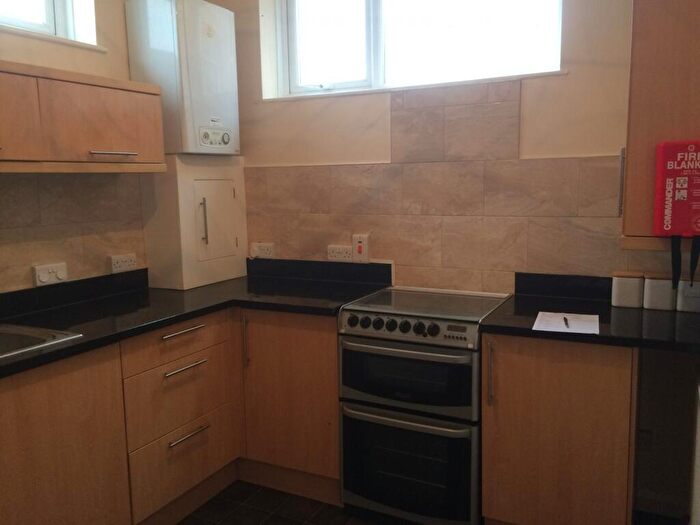 4 Bedroom House To Rent In Chapel Road, St Marys, Southampton, SO14