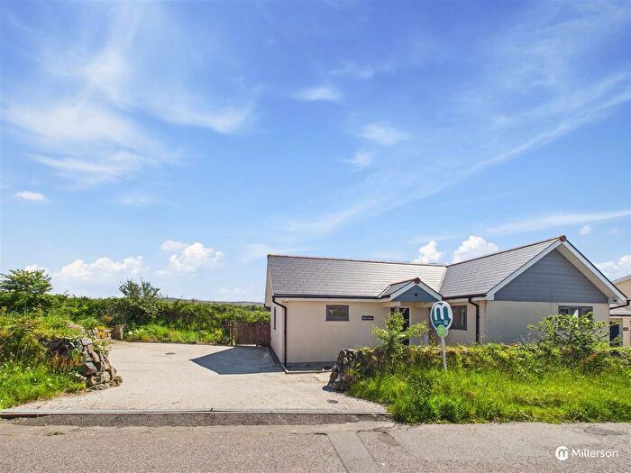 2 Bedroom Detached Bungalow For Sale In Clifton Road, Park Bottom, TR15