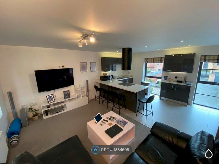 2 Bedroom Detached House To Rent In Parkway, Chellaston, Derby, DE73