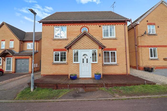 4 Bedroom Detached House To Rent In Fitzwilliam Leys, Higham Ferrers, NN10