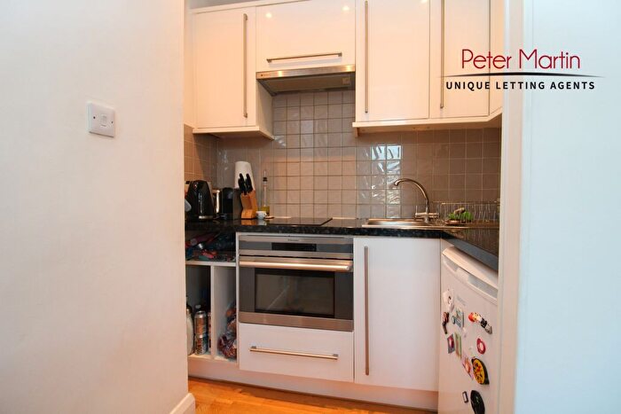 1 Bedroom Flat To Rent In Dennington Park Road, West Hampstead, NW6