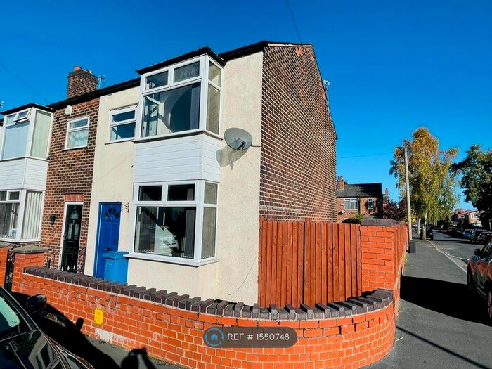 3 Bedroom Terraced House To Rent In Melbourne Street, Stockport, SK5