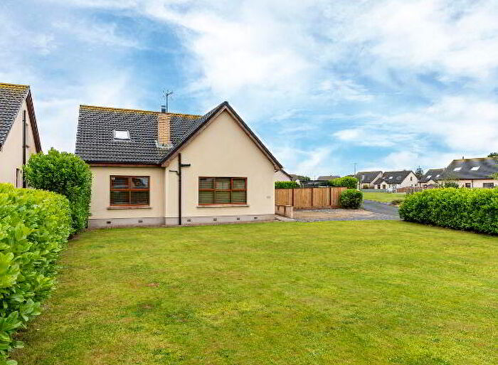 4 Bedroom Chalets For Sale In Castle Meadow Link, Newtownards, BT22