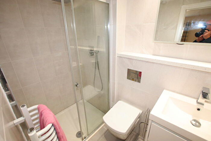 2 Bedroom Bungalow For Sale In New Town Road, Thorpe Le Soken, CO16