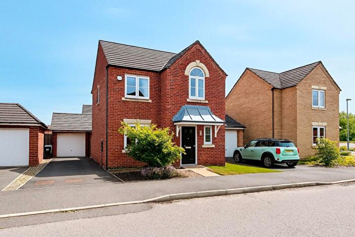 3 Bedroom Detached House For Sale In Lyme Road, Penwortham, Preston, Lancashire, PR1