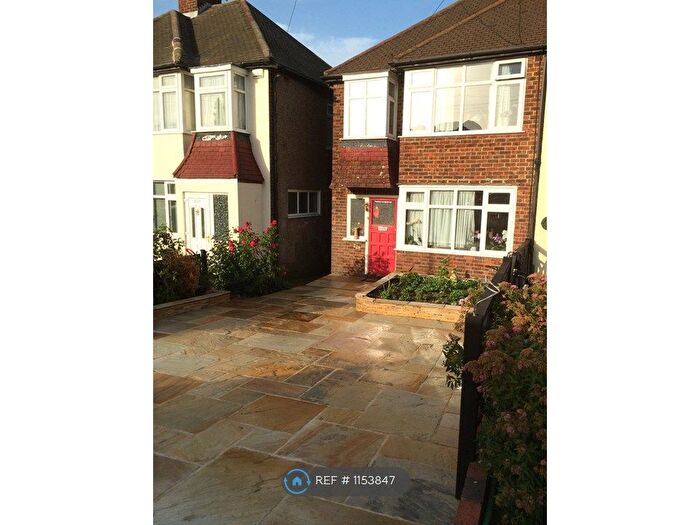 4 Bedroom Semi-Detached House To Rent In Garth Road, Morden, SM4