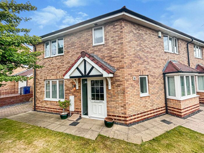 3 Bedroom Semi Detached House For Sale In Avon Crescent, Houghton Le Spring, Tyne And Wear, DH4