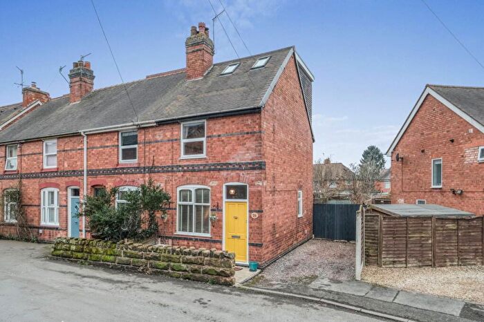3 Bedroom End Terrace House For Sale In Churchfields Road, Bromsgrove, B61