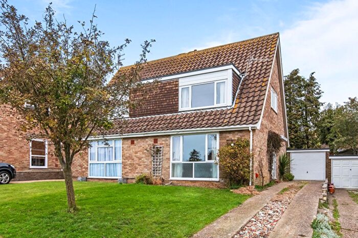 3 Bedroom Semi-detached House For Sale In Rosemary Drive, Shoreham-By-Sea, BN43