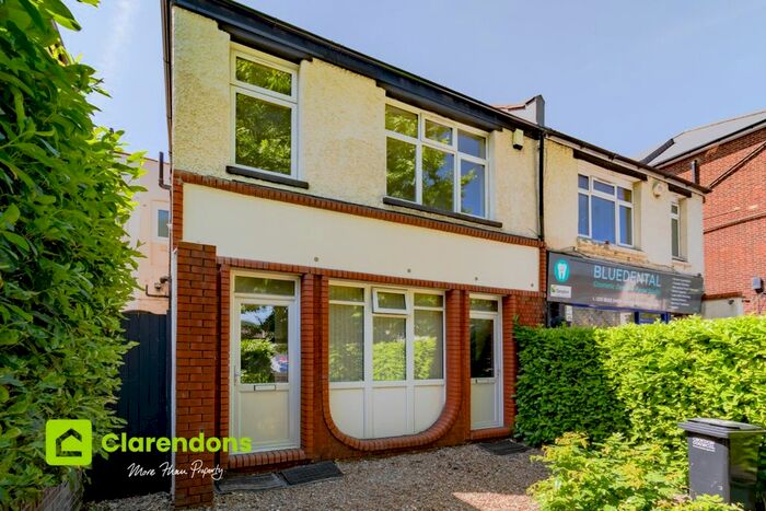 2 Bedroom Maisonette To Rent In South Croydon, Surrey, CR2