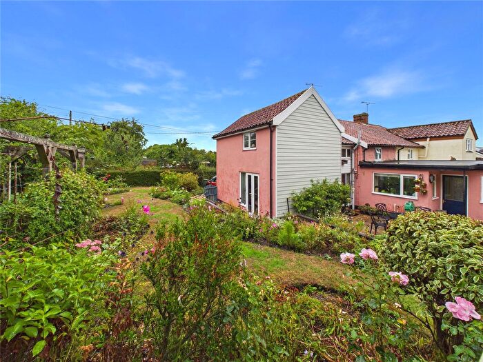 3 Bedroom Detached House For Sale In Ipswich Road, Charsfield, Woodbridge, Suffolk, IP13