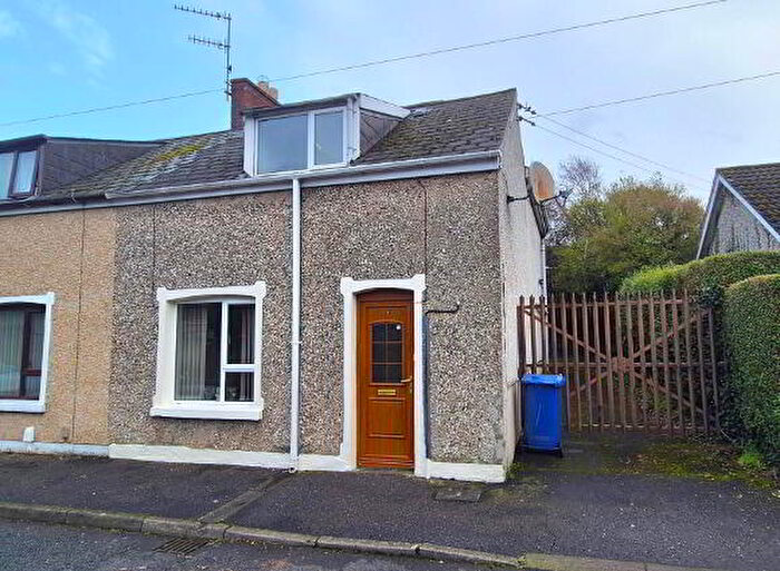 3 Bedroom End Of Terrace House For Sale In New Street, Derry, BT48