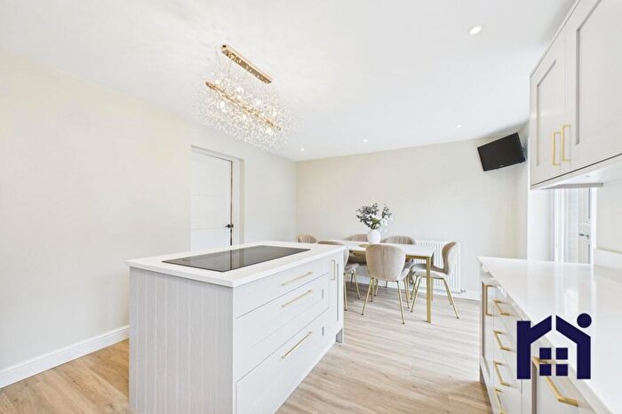 4 Bedroom Detached House For Sale In Redwood Drive, Chorley, PR7