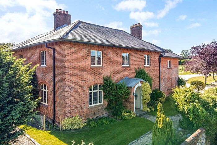 5 Bedroom Equestrian Facility For Sale In Plomer Green Lane, Downley Common, Buckinghamshire, HP13