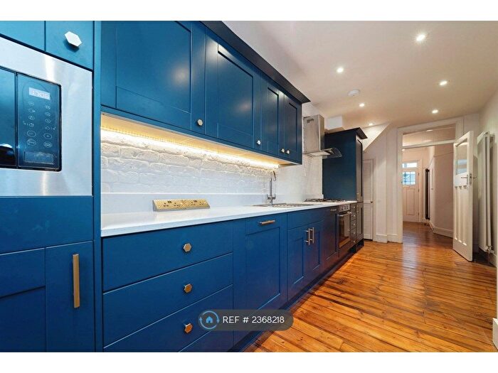 3 Bedroom Terraced House To Rent In Lansdowne Road, London, E4