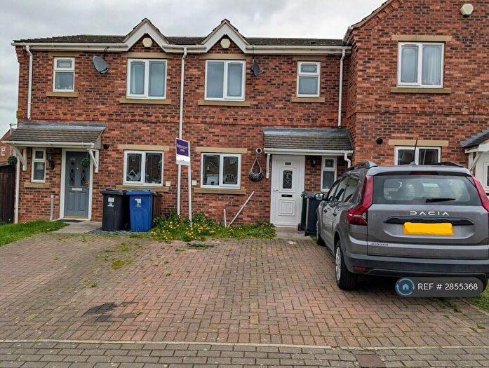 2 Bedroom Terraced House To Rent In Thornwood Court, Rotherham, S63