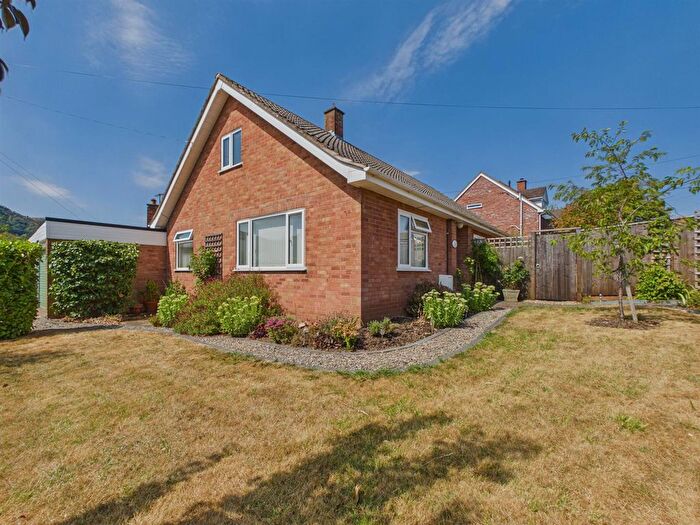 3 Bedroom Detached Bungalow For Sale In Layton Avenue, Malvern, WR14