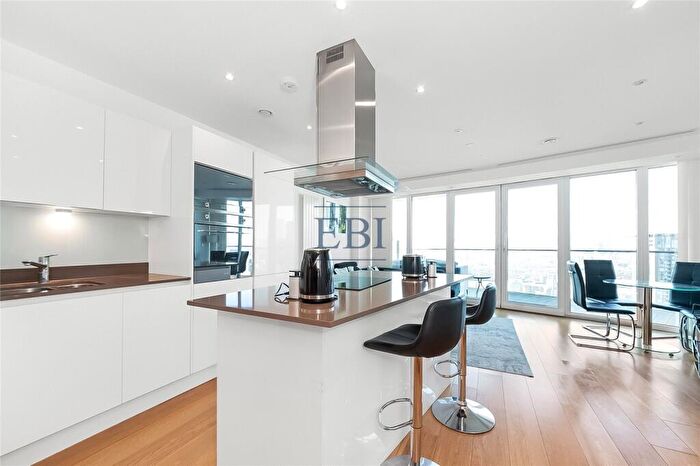 2 Bedroom Apartment To Rent In Arena Tower, Crossharbour Plaza, E14