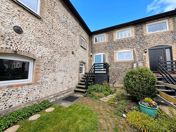 4 Bedroom Cottage For Sale In Wattisfield Road, Walsham-le-willows, IP31