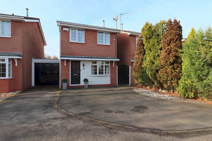 2 Bedroom Detached House To Rent In Broadleigh Way, Wistaston, Crewe, CW2